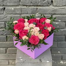 Цветочная композиция из Розы в коробке в Мамадыш