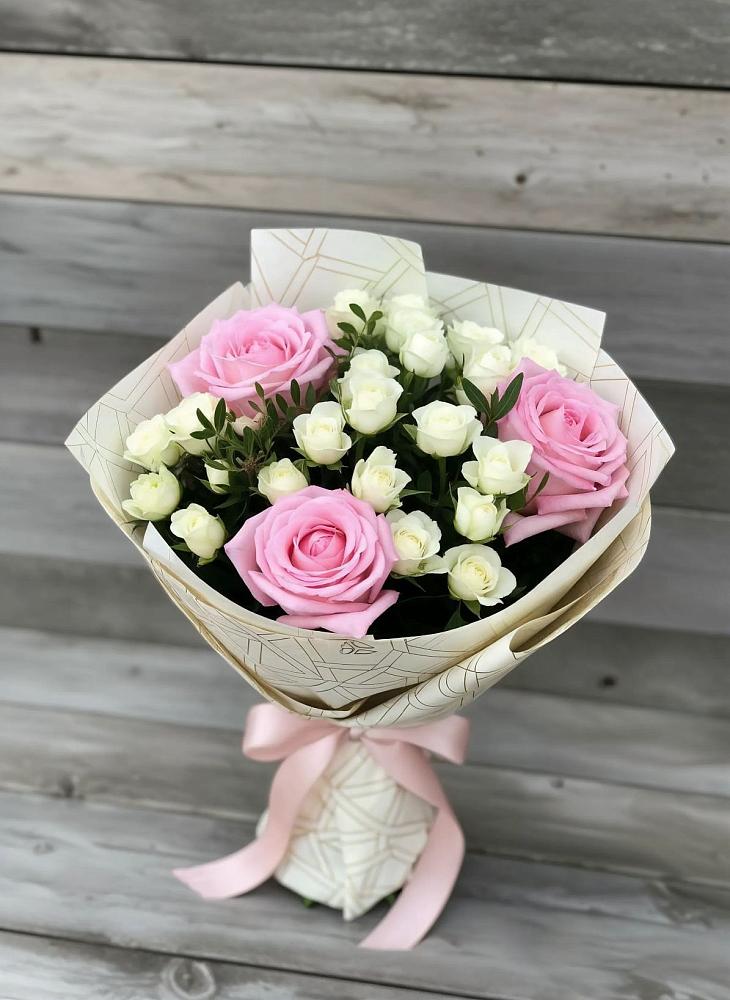 Букет цветов из: Розы в Мамадыш