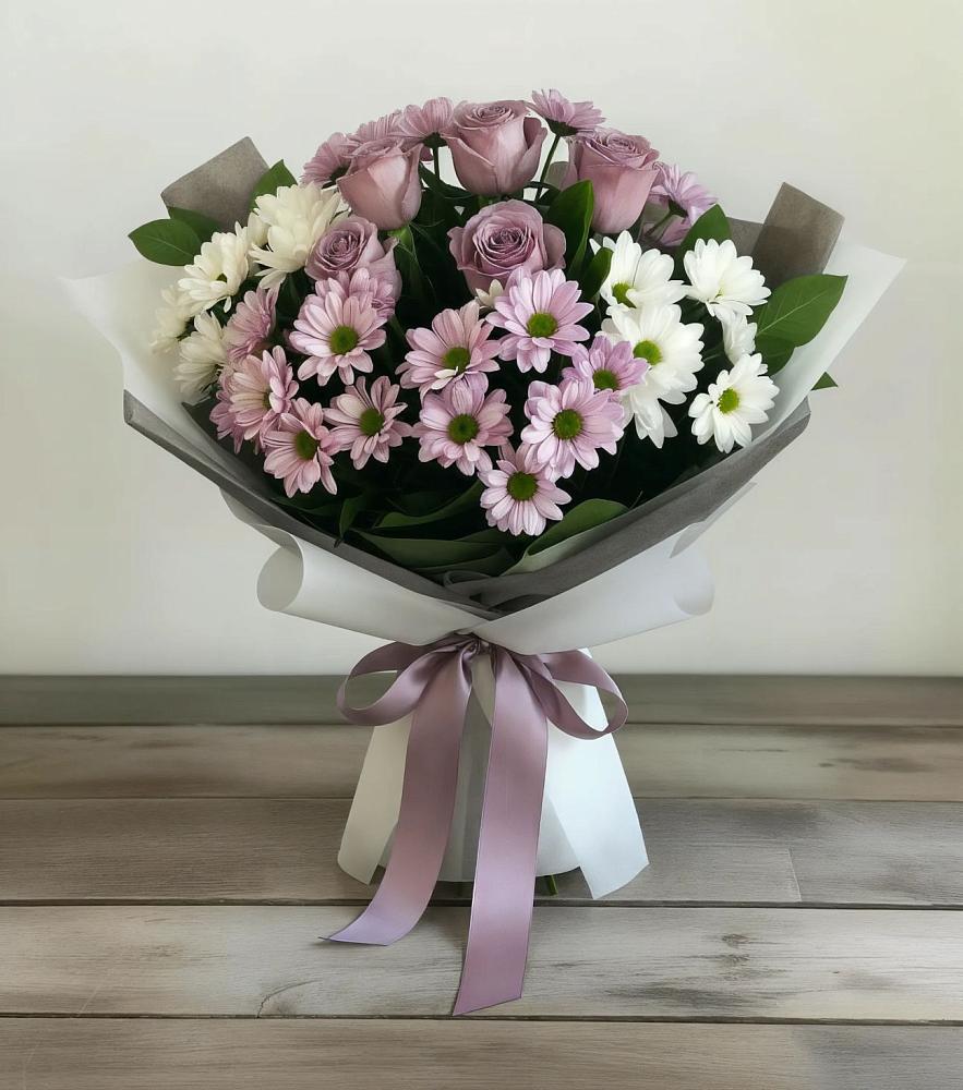 Букет цветов из: Хризантемы и Розы в Мамадыш