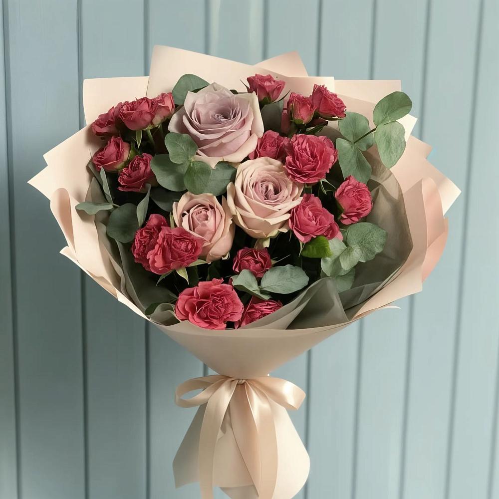 Букет цветов из: Гвоздики и Розы в Мамадыш