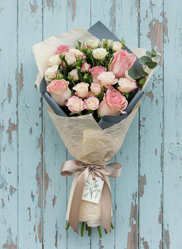 Букет цветов из: Розы в Мамадыш