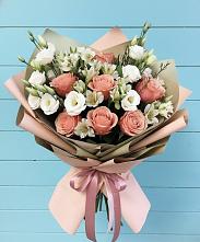 Букет цветов из:  Розы, Альстромерии и Лизиантусы в Мамадыш