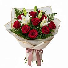 Букет цветов из:  Лилии и Розы в Мамадыш