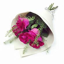 Букет цветов из:  Розы в Мамадыш
