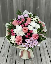 Букет цветов из:  Альстромерии, Гвоздики, Розы и Хризантемы в Мамадыш