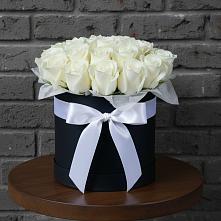 Цветочная композиция из Розы в шляпной коробке в Мамадыш